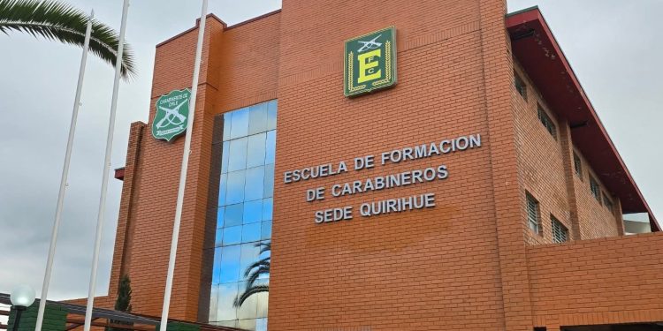Municipio de Quirihue descarta “entrampamiento” en proyecto eléctrico de escuela provisoria de Carabineros