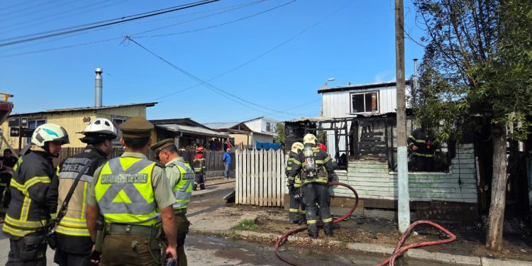 Voraz incendio en Coelemu deja una persona grave y seis lesionados