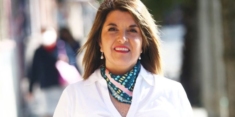 Nueva baja en Ñuble: solicitan renuncia de directora regional de JUNAEB, Patricia Rubio