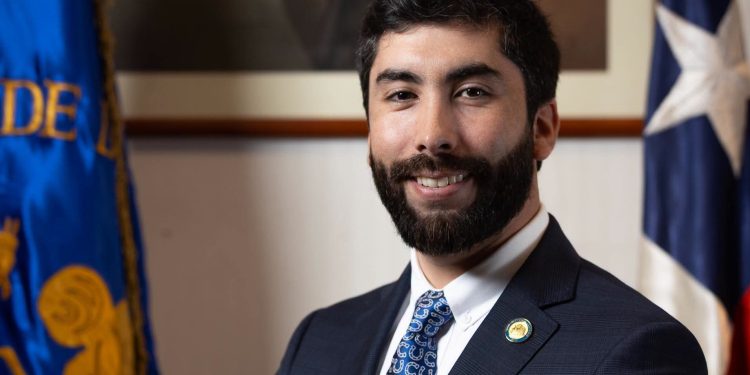 Diputado Camaño arremete contra delegado de Ñuble y ministro de Seguridad: «Chile no necesita más simbolismos, necesita resultados»
