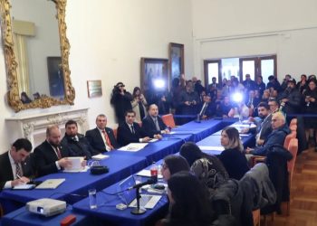 Luz verde a Tierras Raras en penco: iniciativa avanza tras extensa controversia ambiental