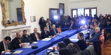 Luz verde a Tierras Raras en penco: iniciativa avanza tras extensa controversia ambiental