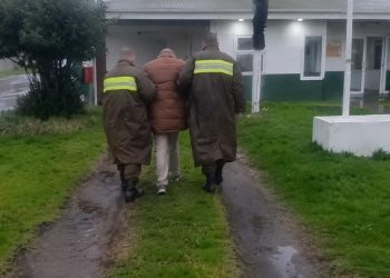 Carabineros detuvo a sujeto que robó especies desde farmacia en Yungay: mantenía orden vigente para cumplir condena por el mismo delito